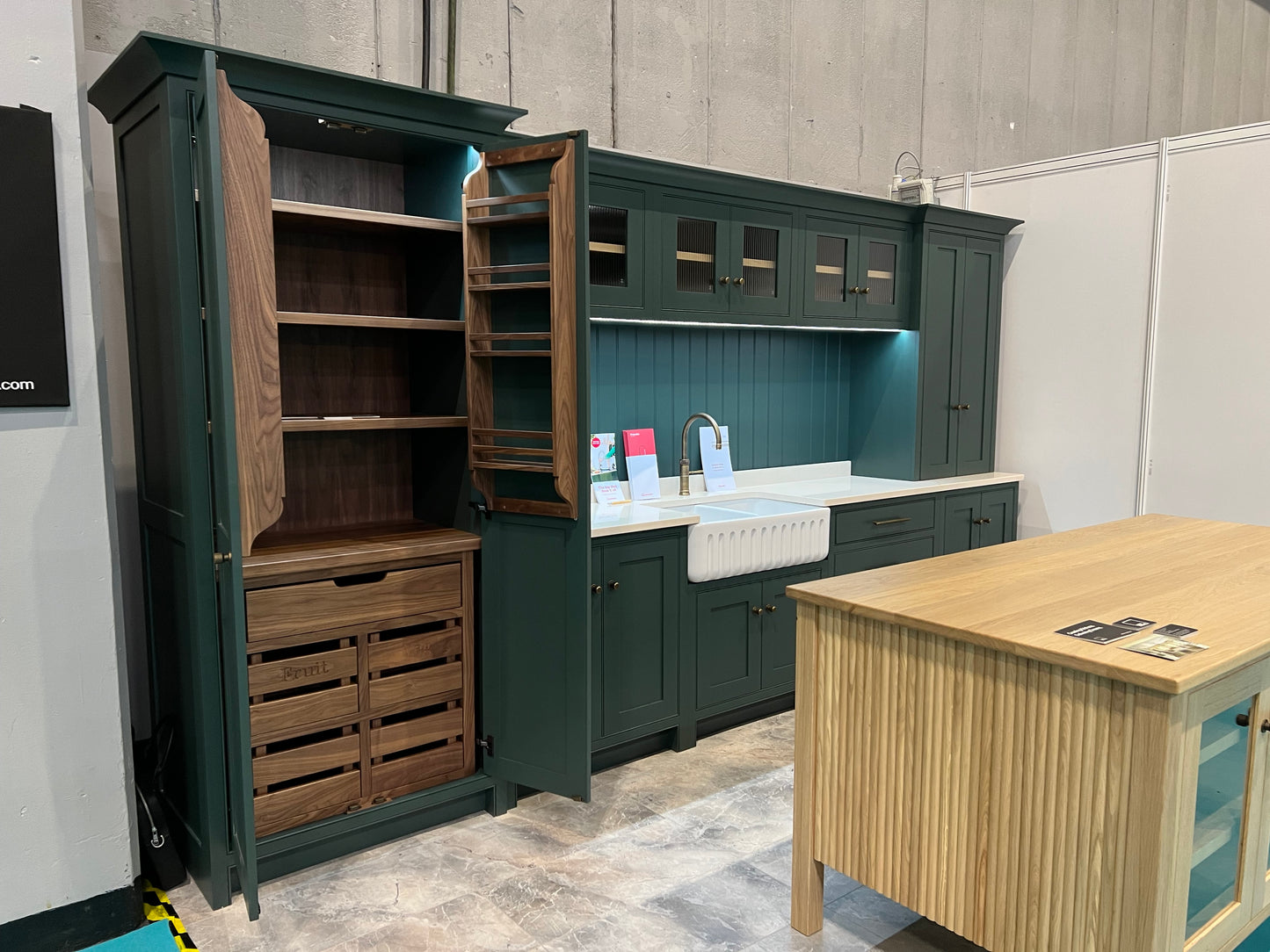 Andrew Crossland Display Kitchen