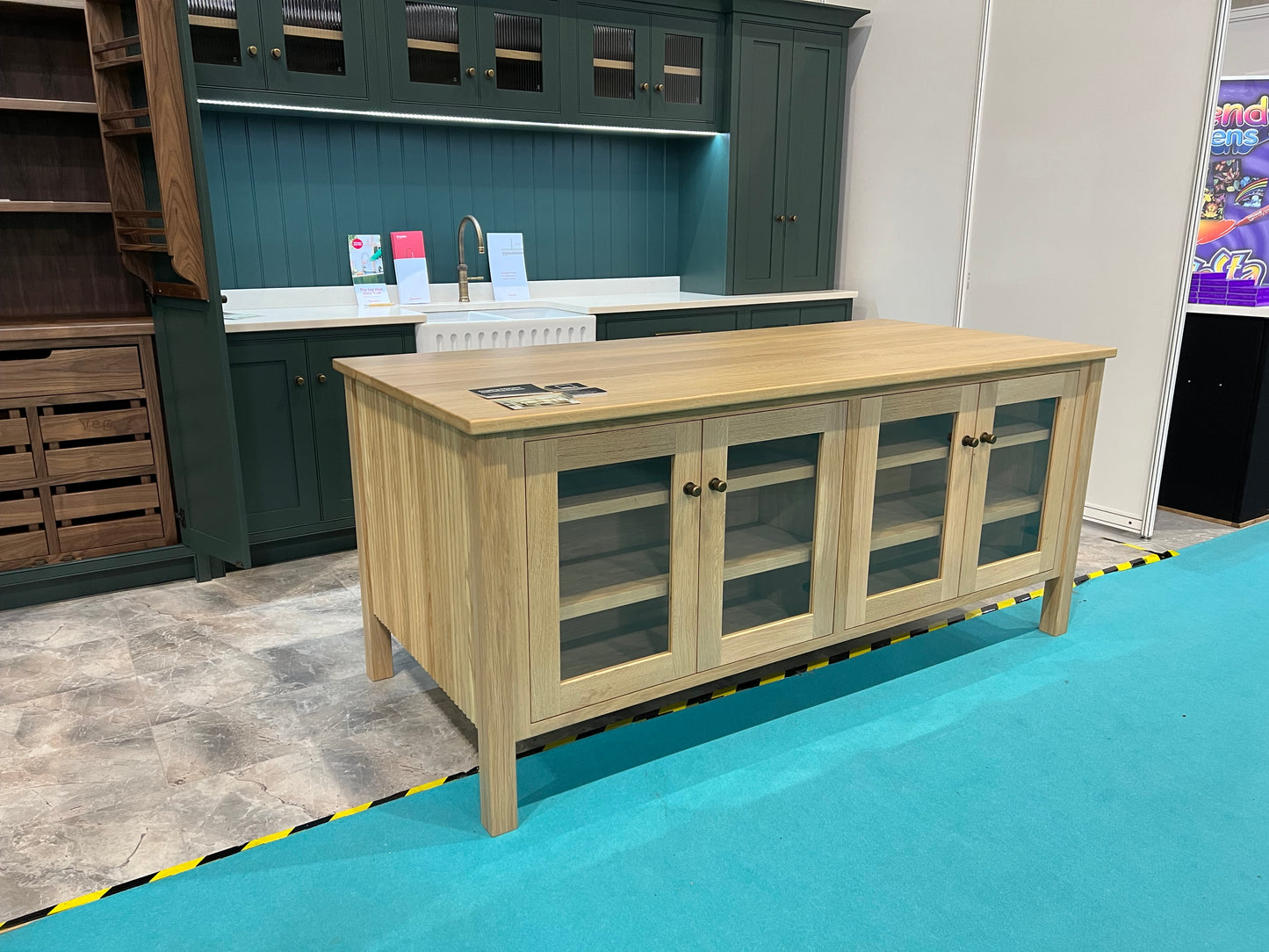Andrew Crossland Display Kitchen